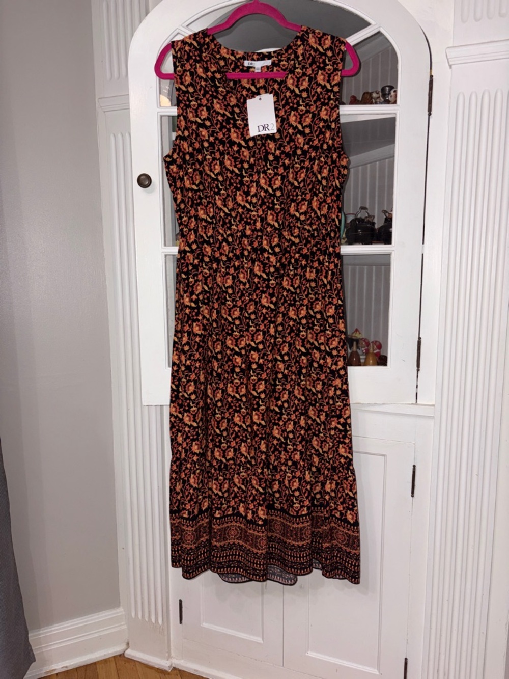 NWT DR2 Black and Rust Floral Sleeveless Maxi Dress